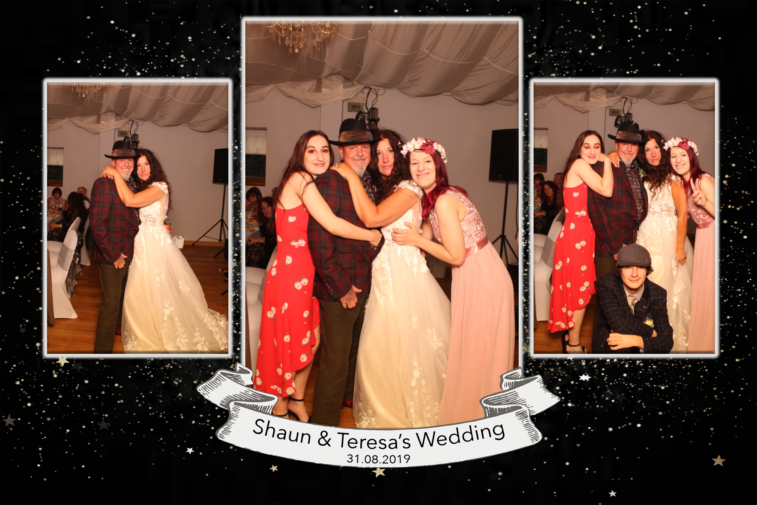 Sean and Teresa | View more photos from the event at images.mobile-photo-booth.com/u/MobilePhotoBoothUK/Sean-and-Teresa